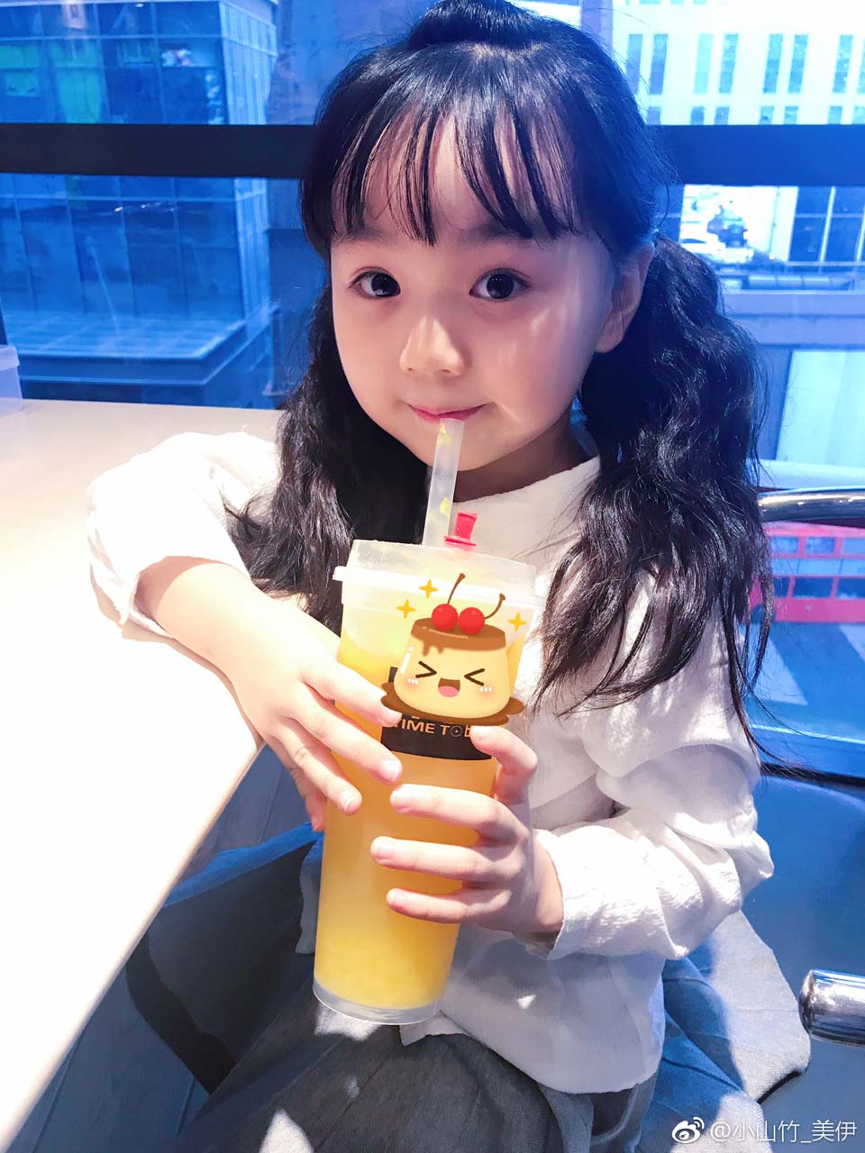 小山竹—美伊