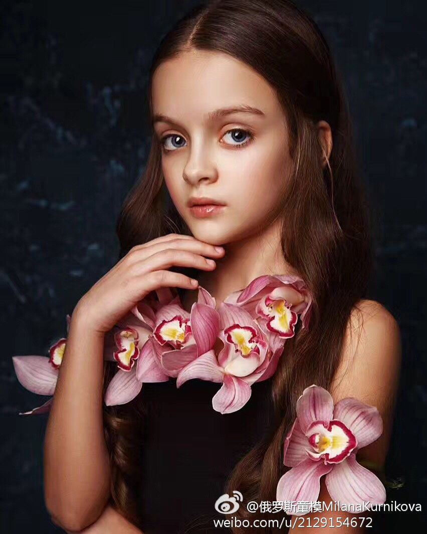 俄罗斯童模MilanaKurnikova