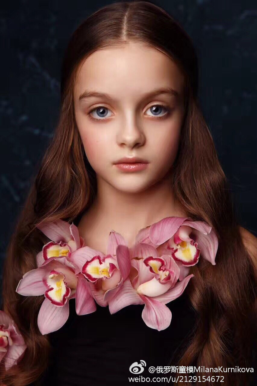 俄罗斯童模MilanaKurnikova