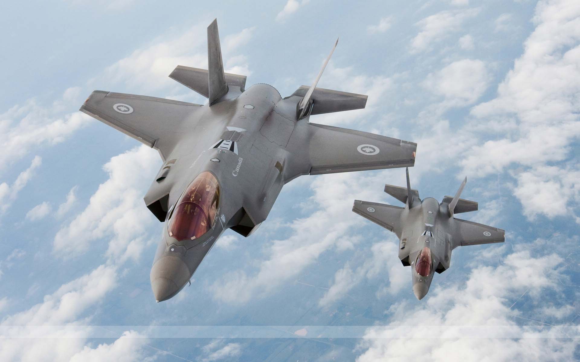 F-35闪电2战斗机