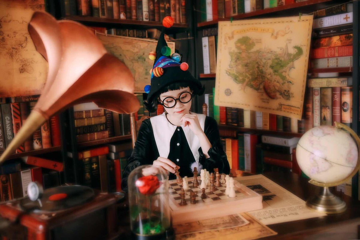 Kitty—女巫的魔法书屋