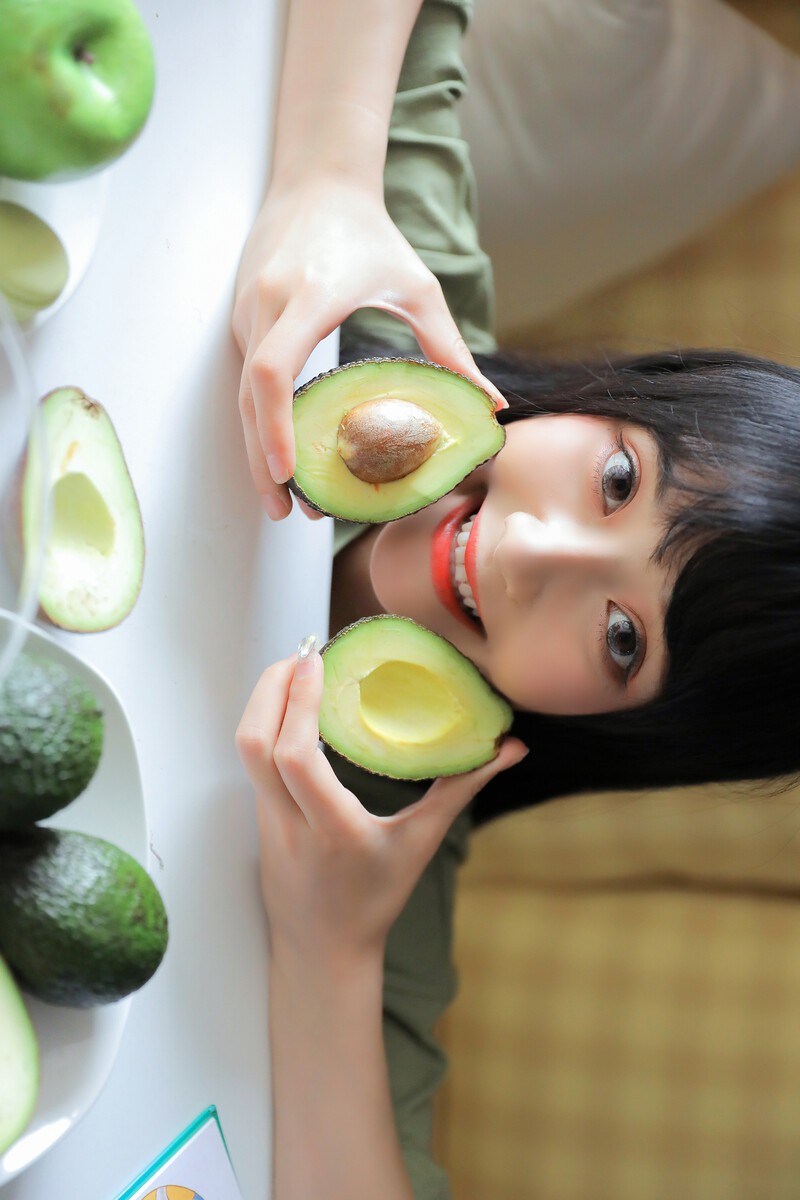 牛油果女孩
