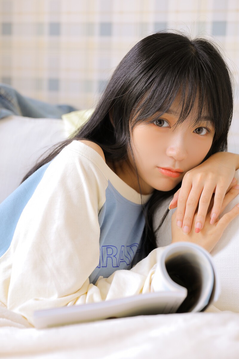 沙拉女孩