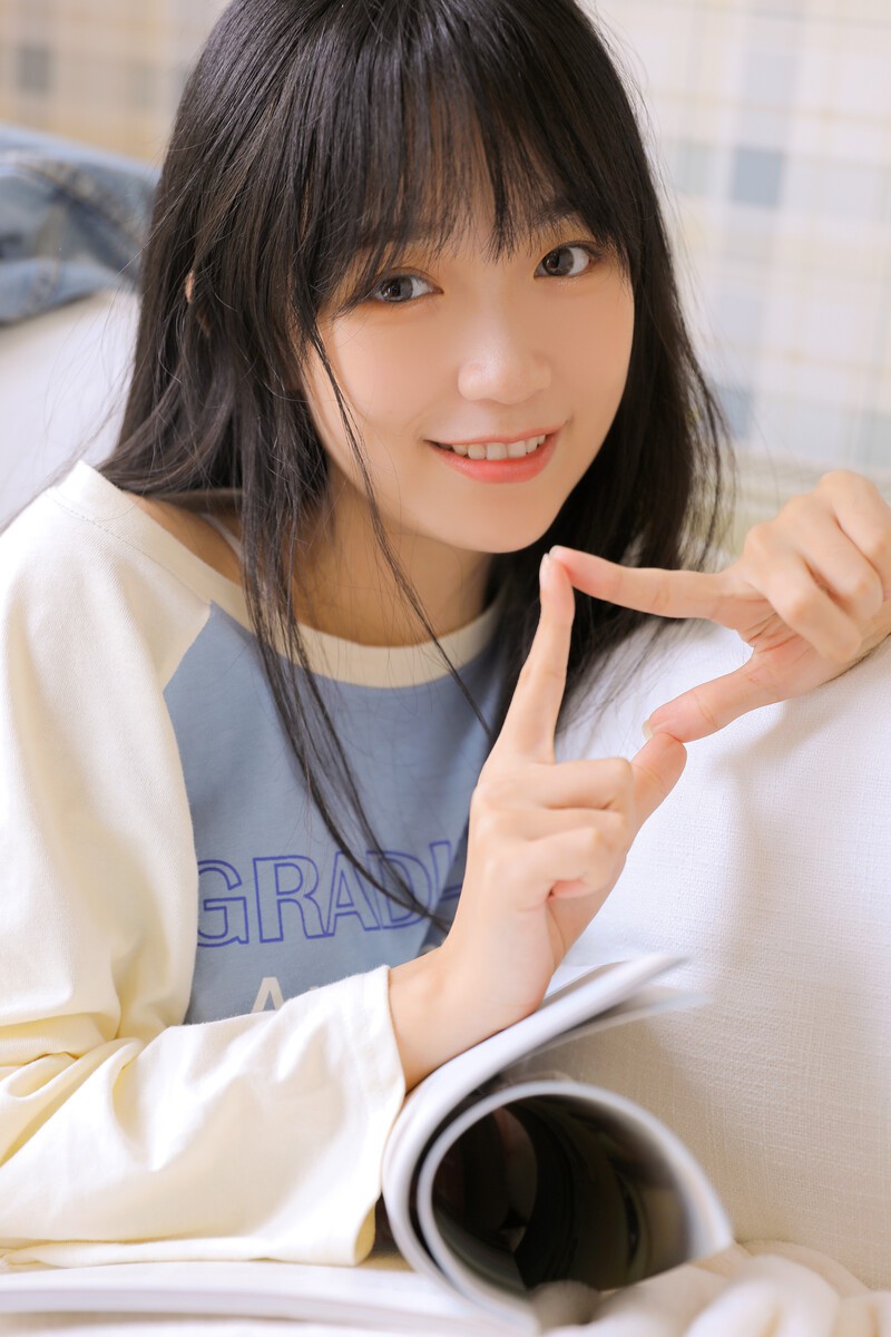 沙拉女孩