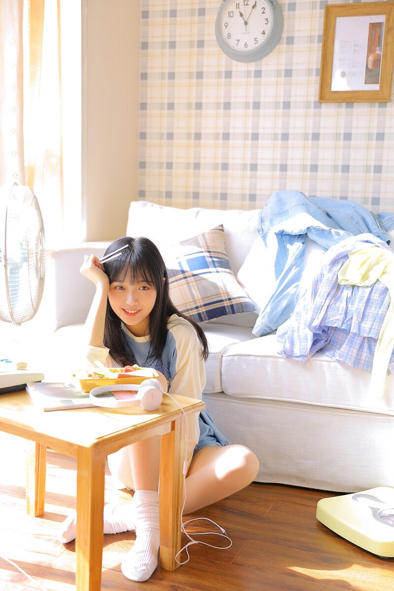 沙拉女孩
