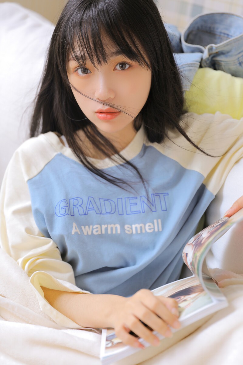 沙拉女孩