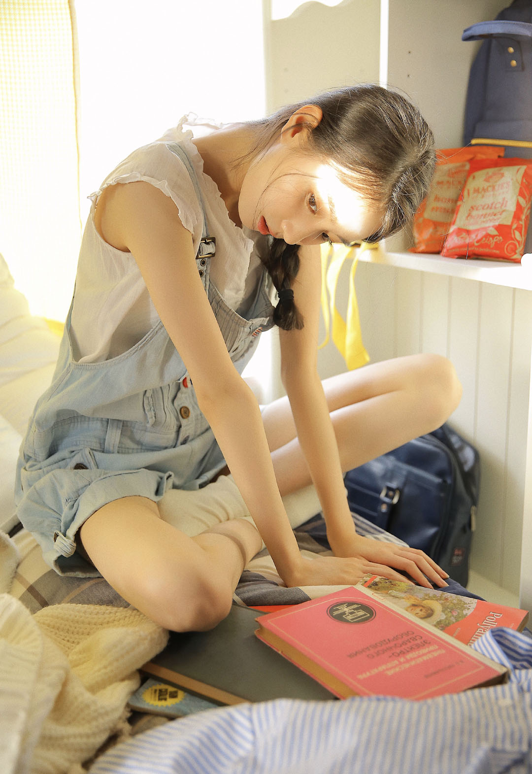 张小垚—少女与光同尘