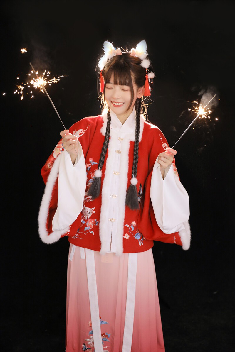 新年快乐，万事胜意