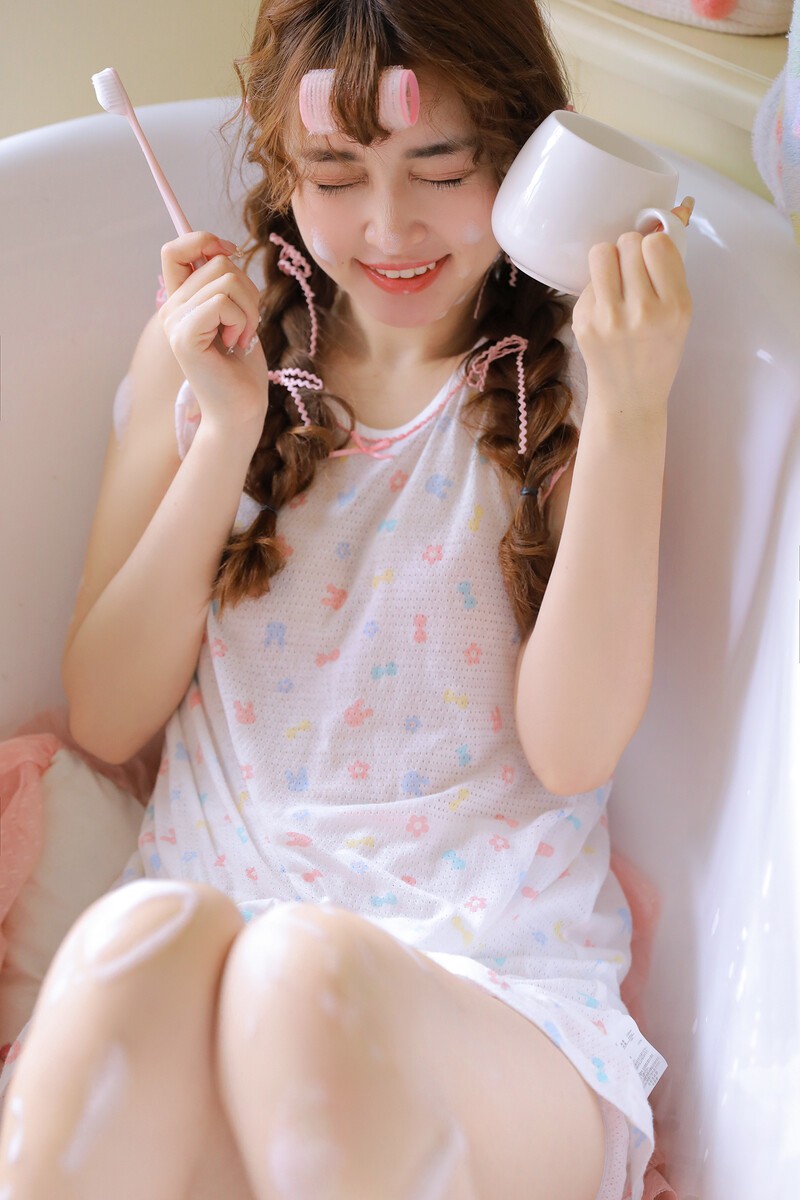 玫瑰色的少女梦境