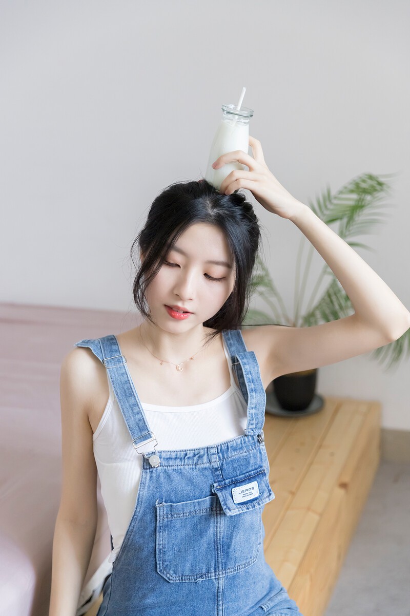 居家美女