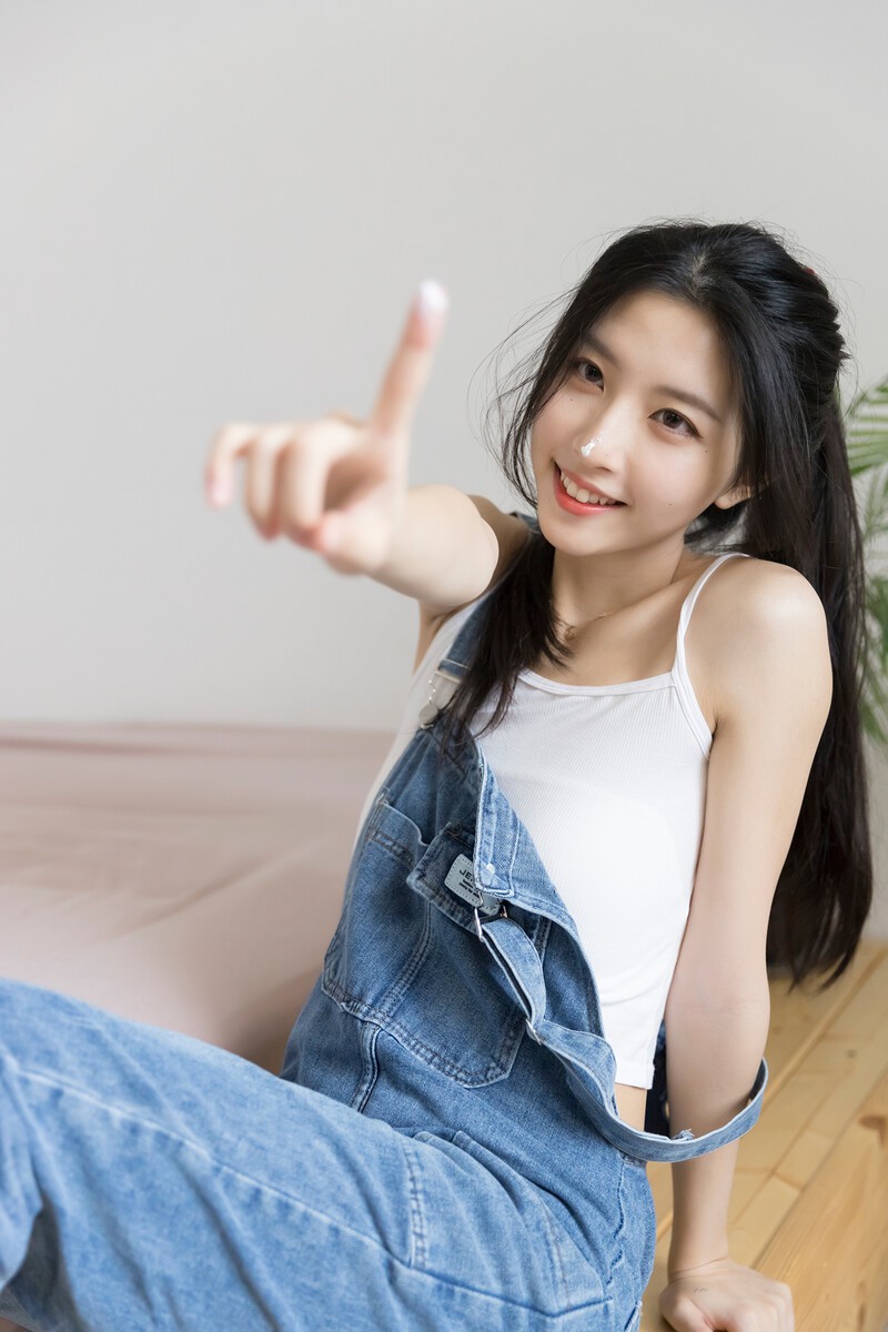 居家美女