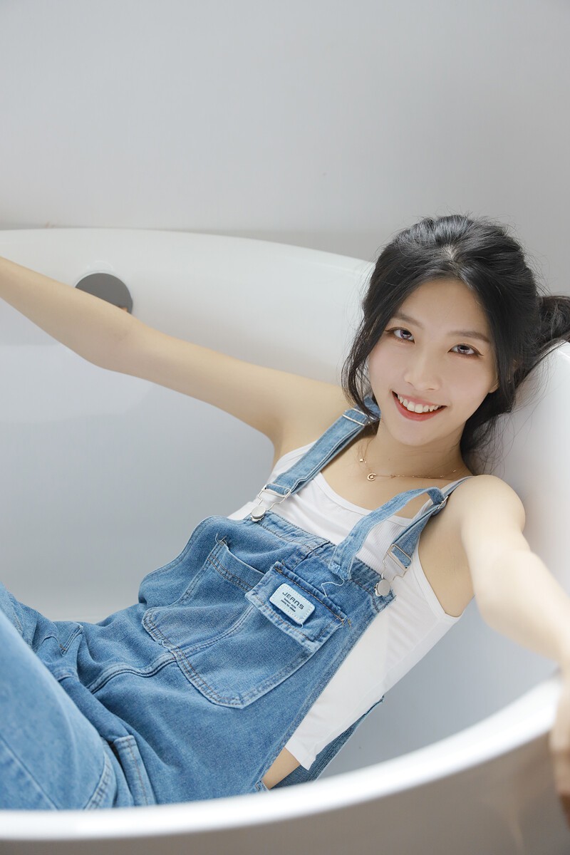 居家美女