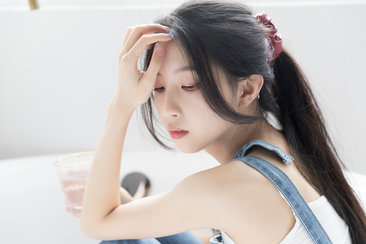 居家美女