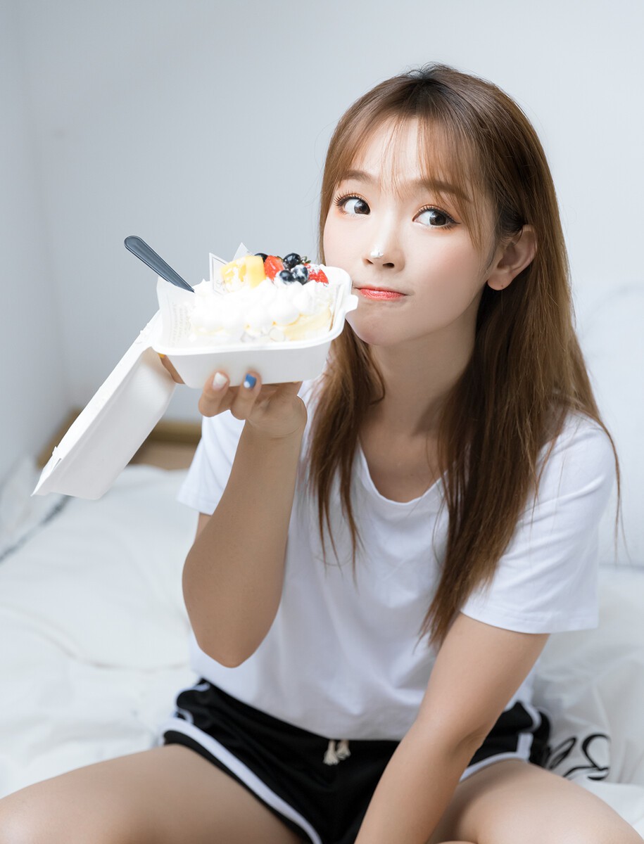 蛋糕要吃吗？