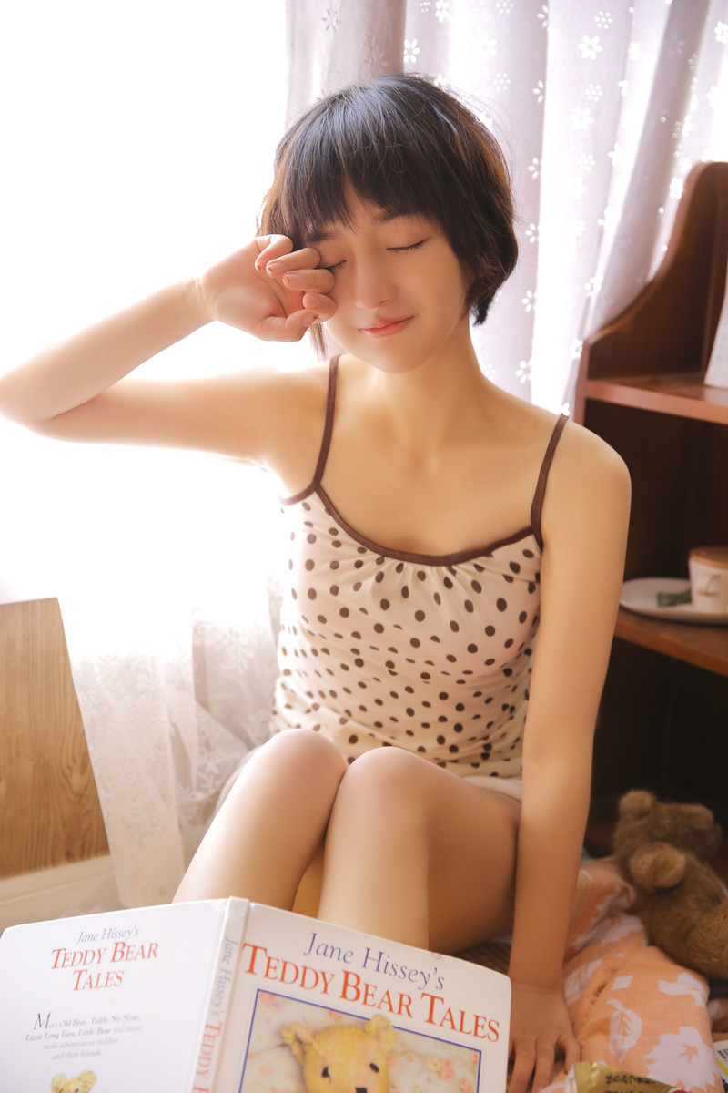 白醋少女—空气有点甜