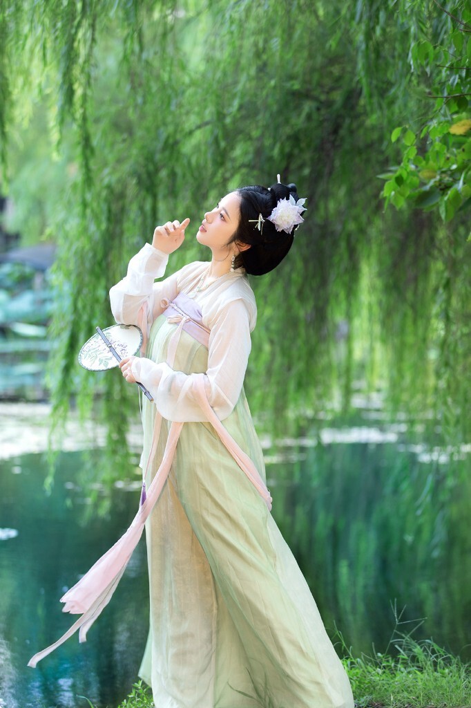 你是森林的小鹿