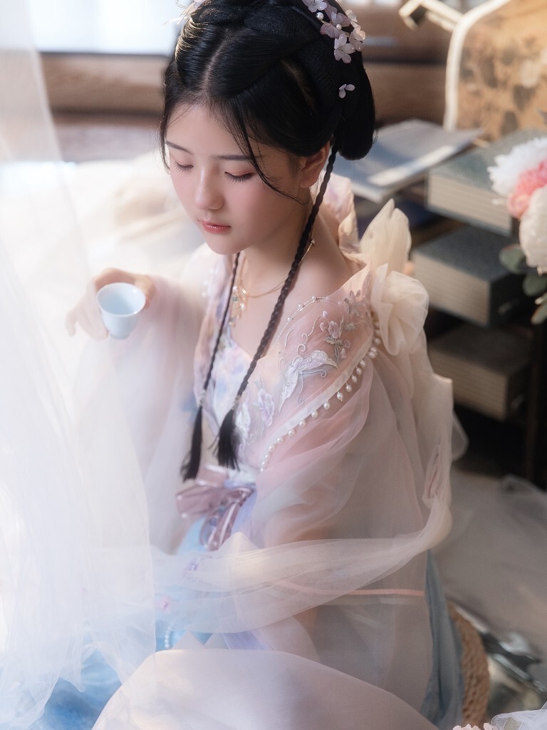 芍药般美丽