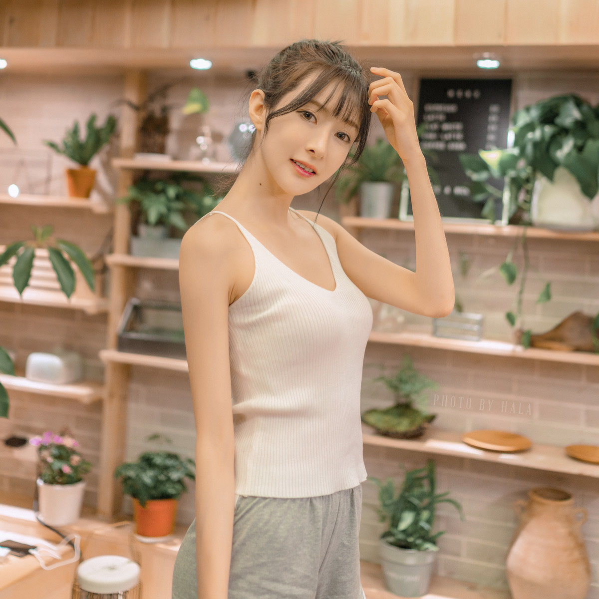 王羽杉—山有木兮