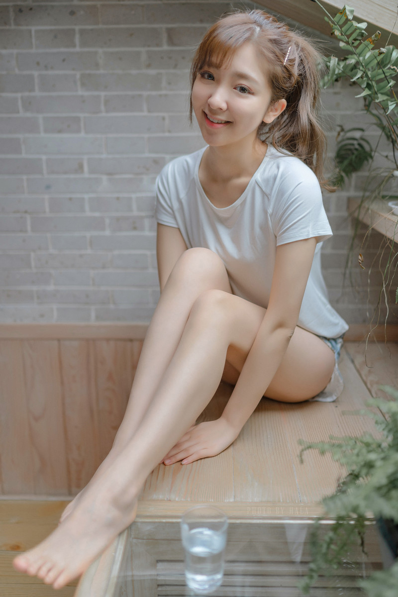 琳琳—巧笑倩兮