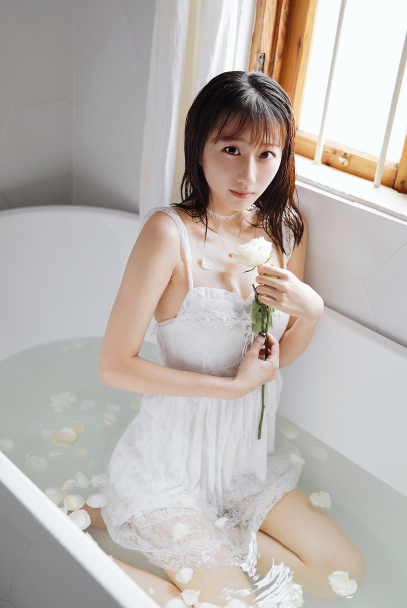 森森—花瓣浴