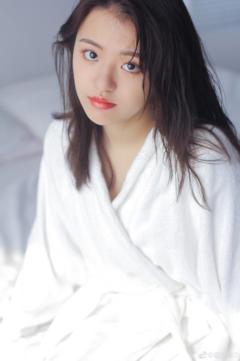 徐小舒—左顾右盼