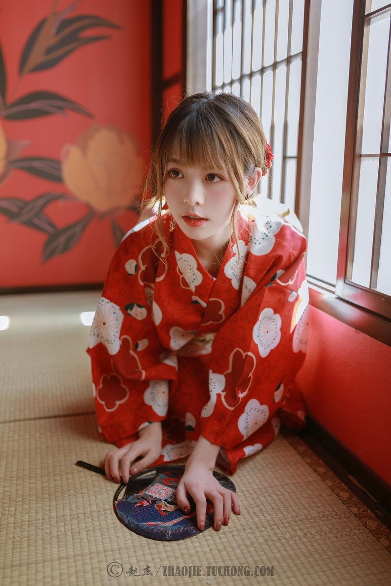 梁小萌—和服