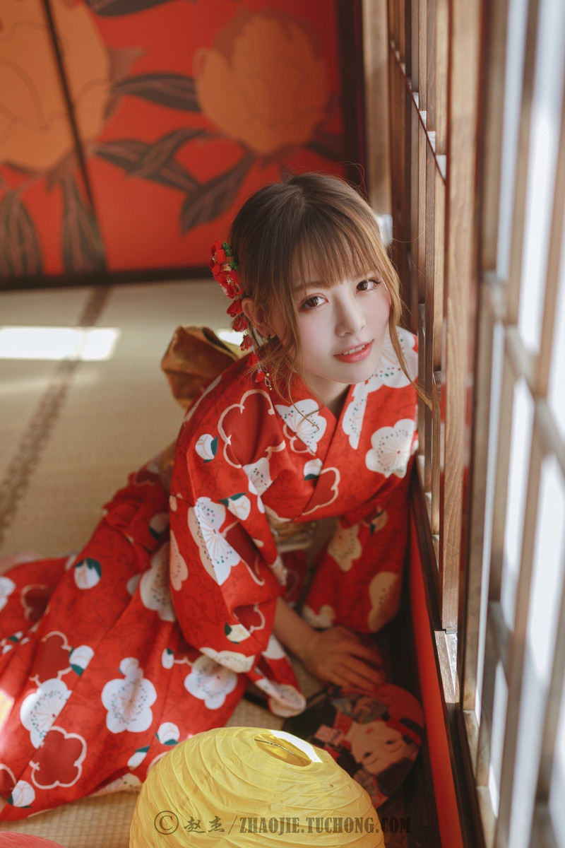 梁小萌—和服
