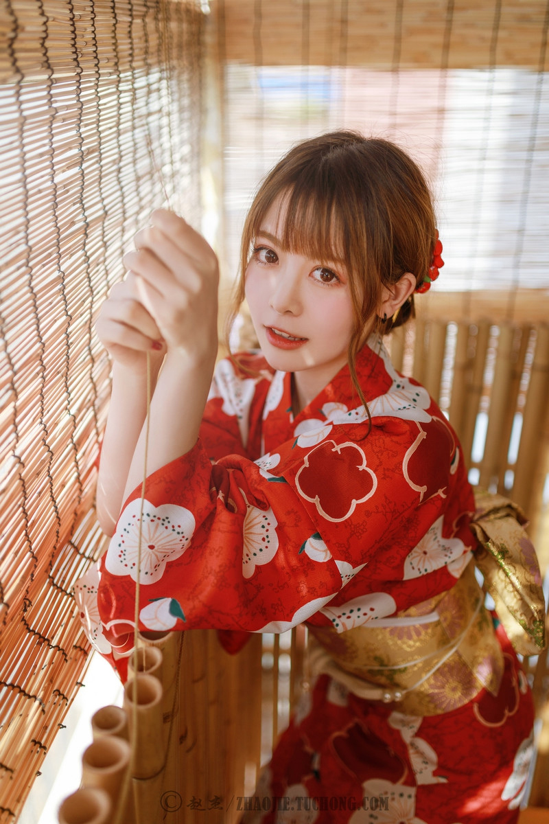 梁小萌—和服