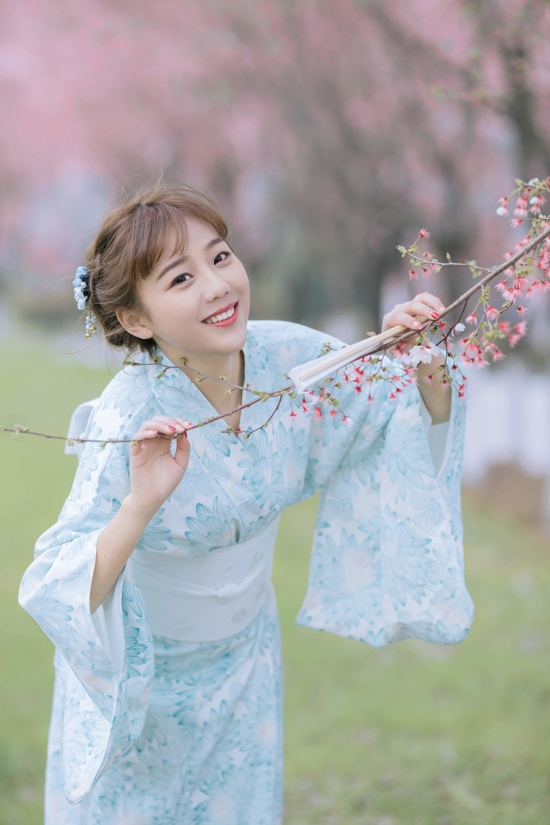 樱—纯净水女孩