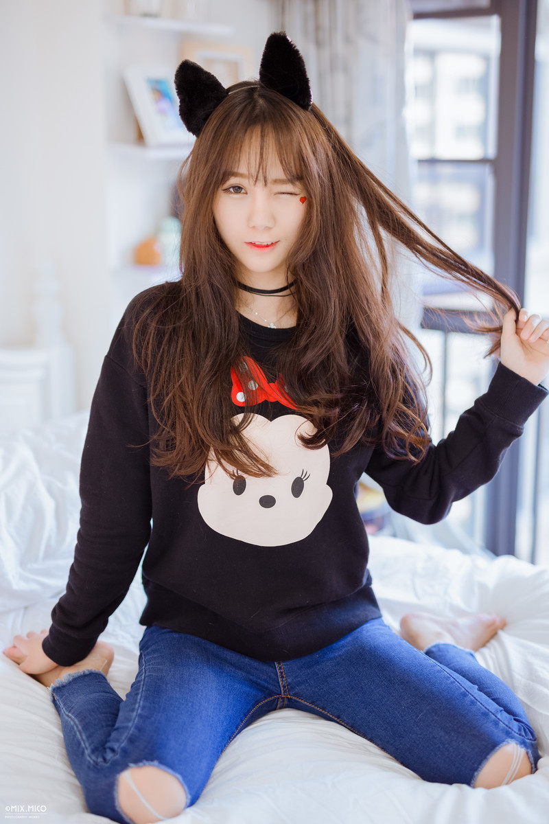 Cherry—Cat
