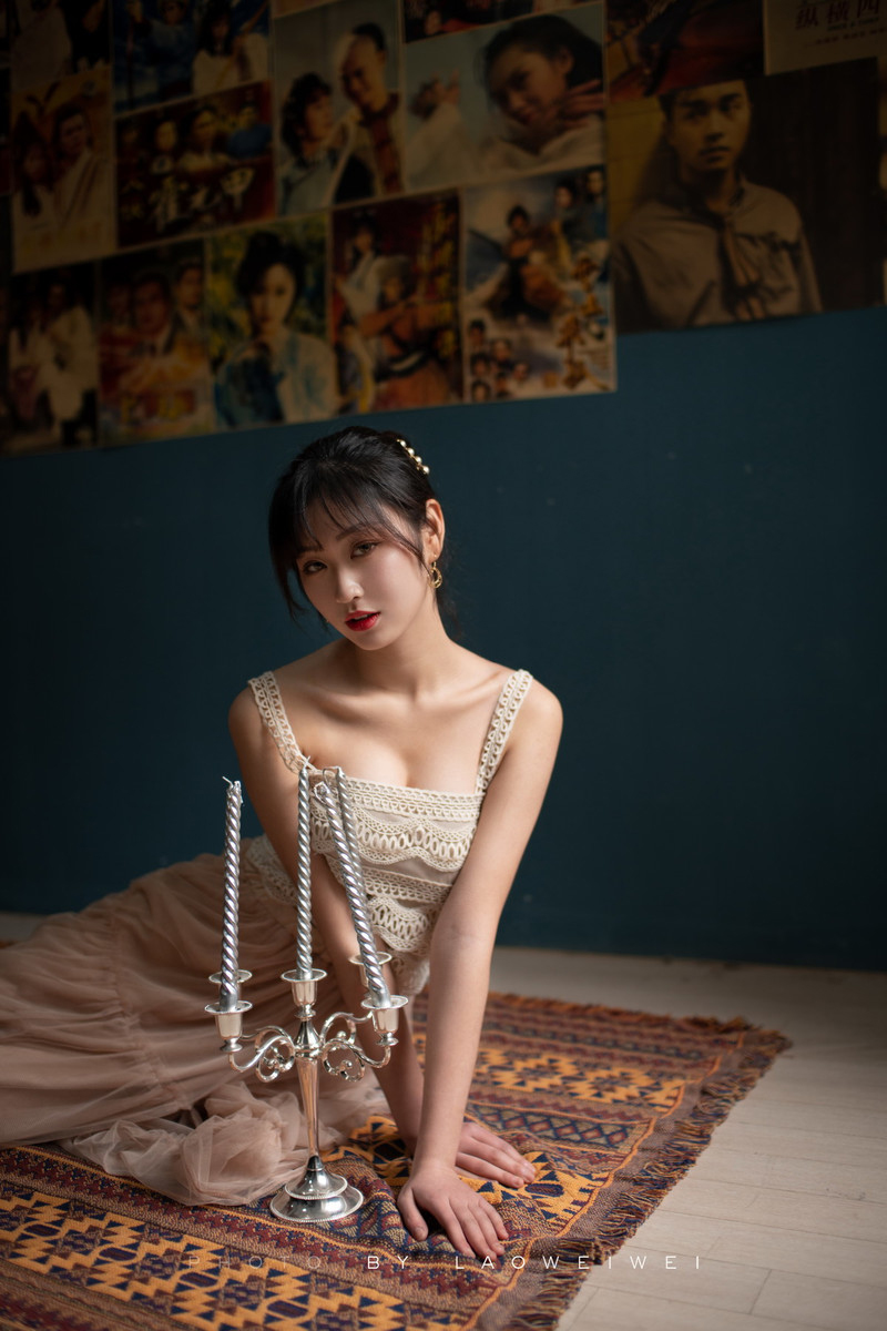 莱莱—复古女孩总是诗