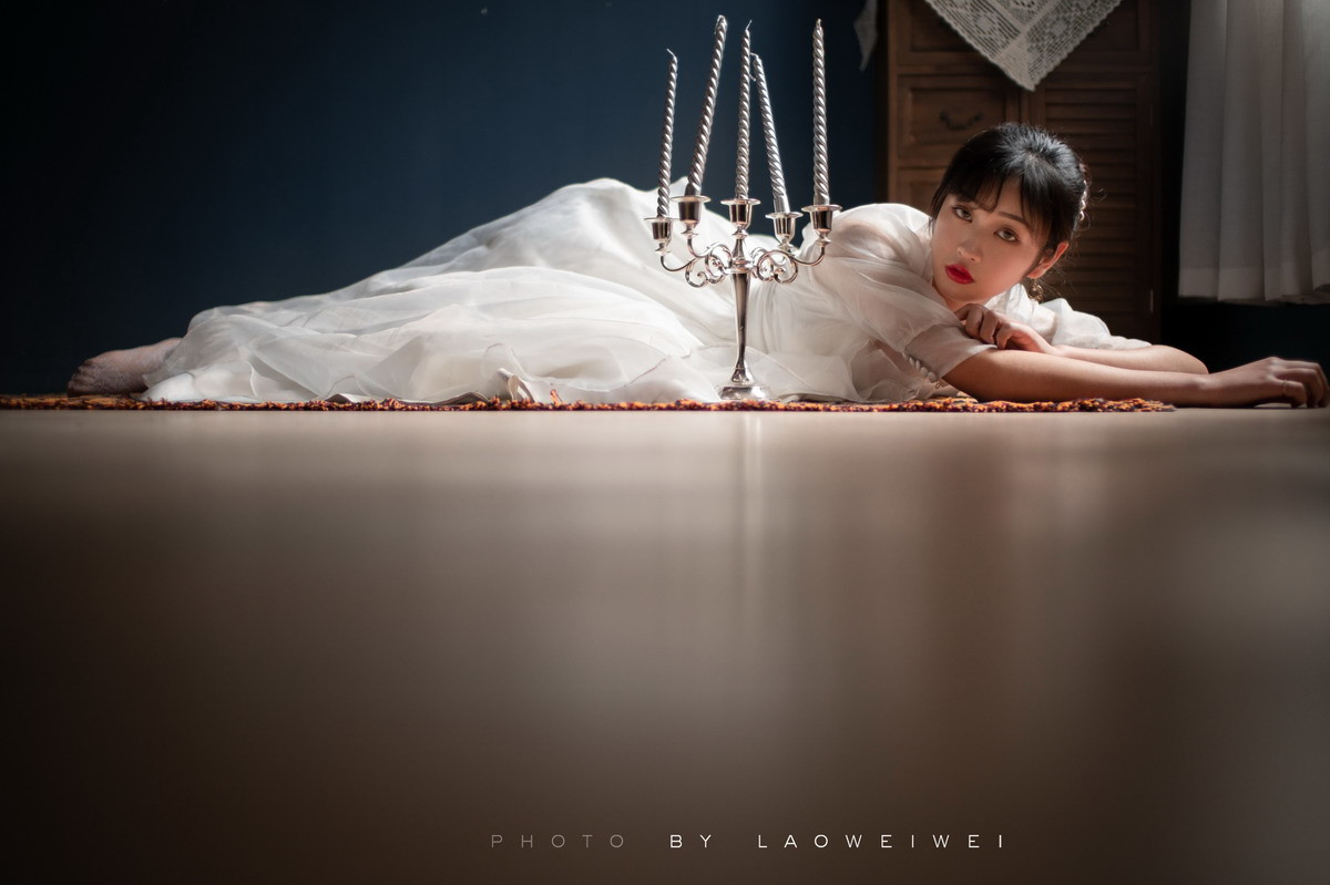莱莱—复古女孩总是诗