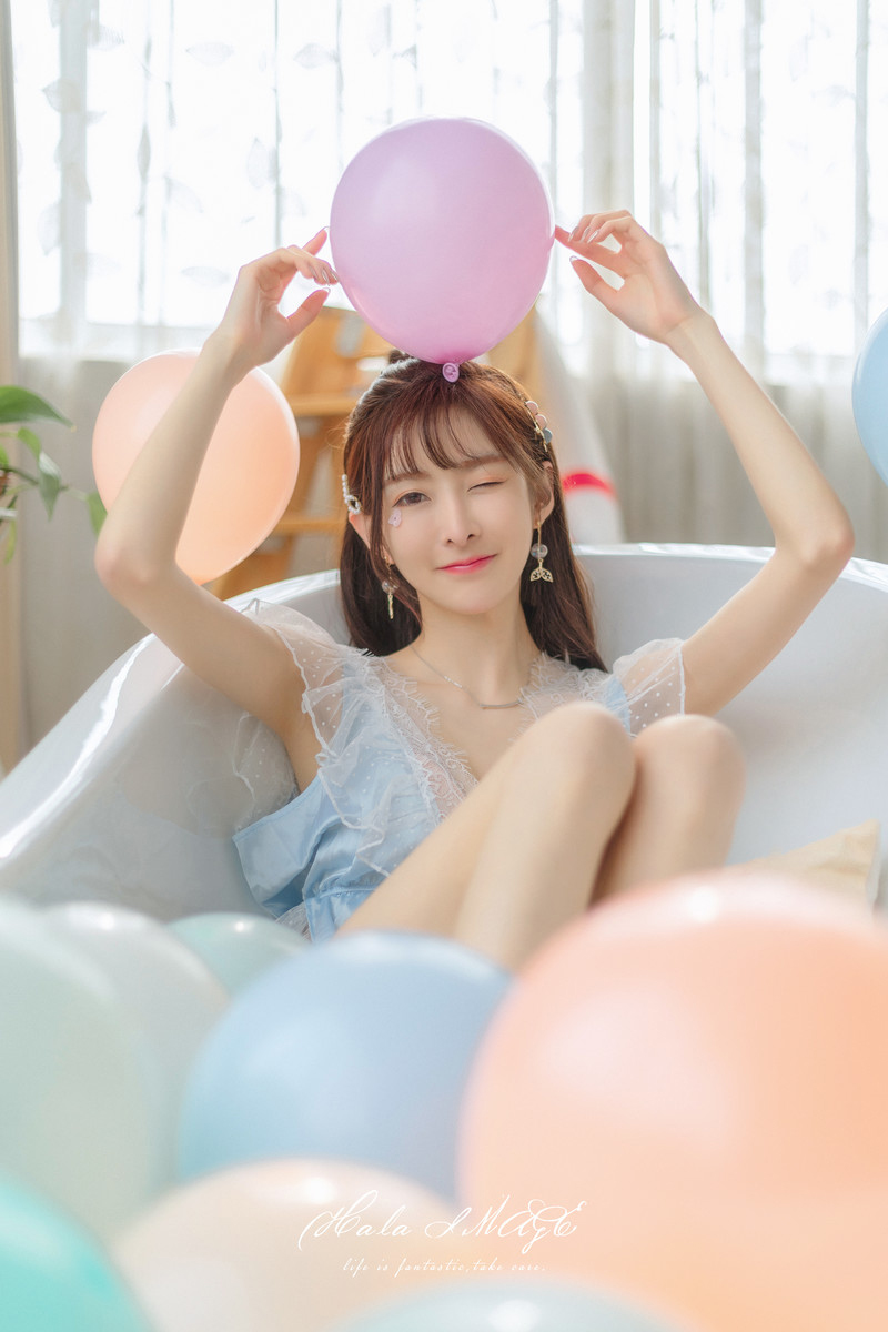 王羽杉—Cute Wink