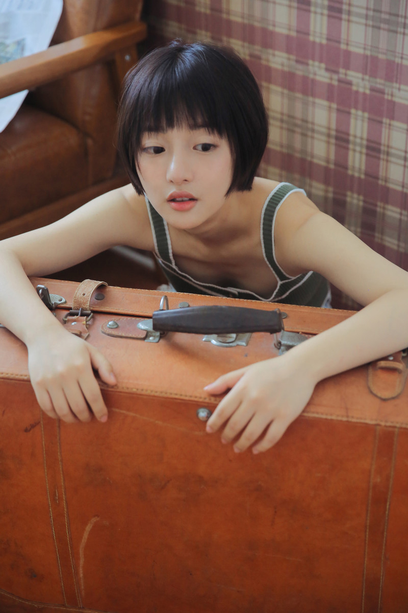 白醋少女—越长大越孤单