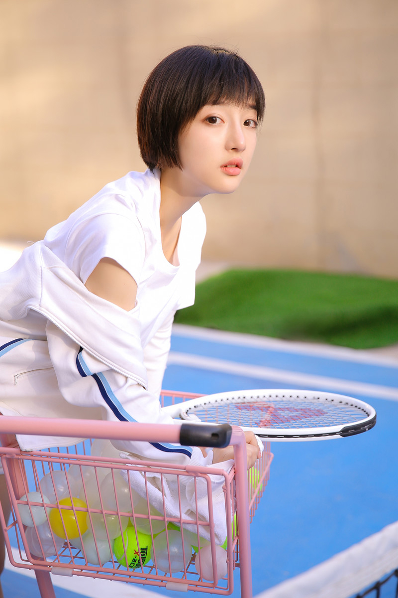白醋少女—网球公主