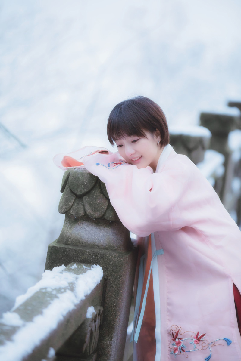 白醋少女—梦里寻他千百度