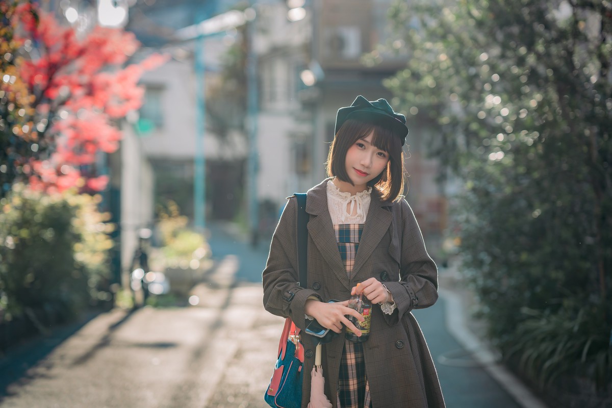 曦子—樱花树下