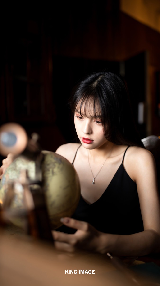 小言—复古少女写真