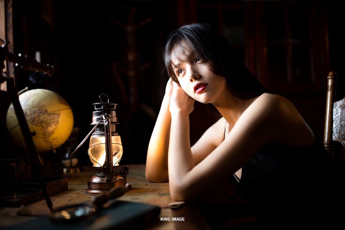小言—复古少女写真