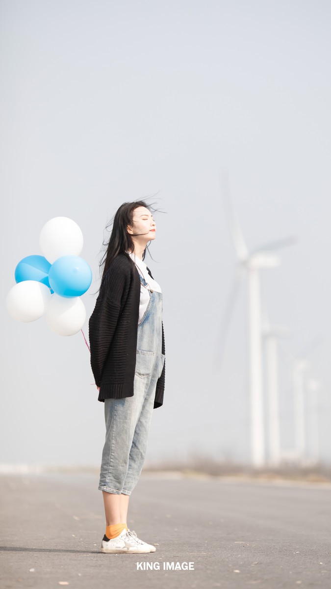 章若楠—告白气球 长兴岛