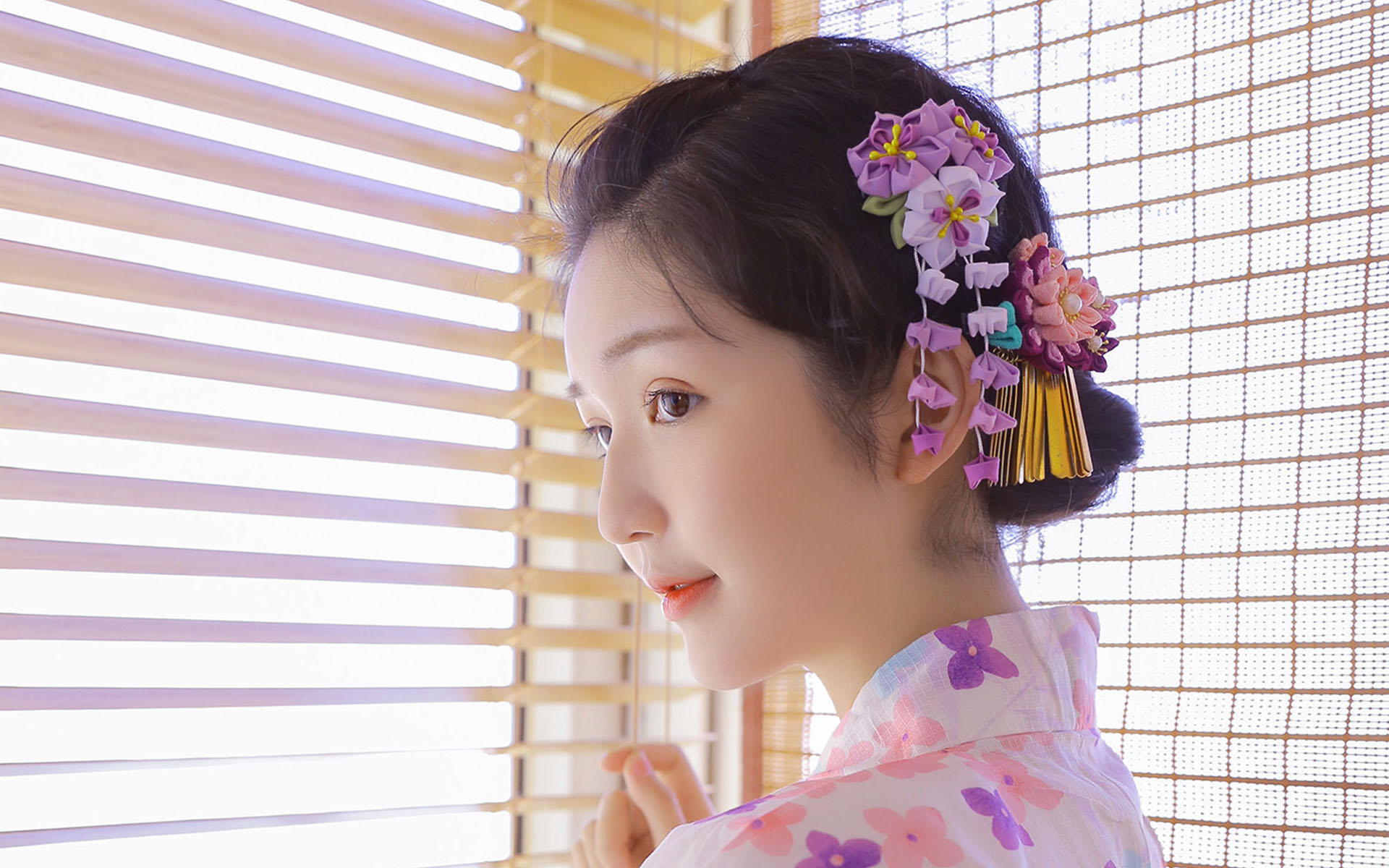 甜美和服美女