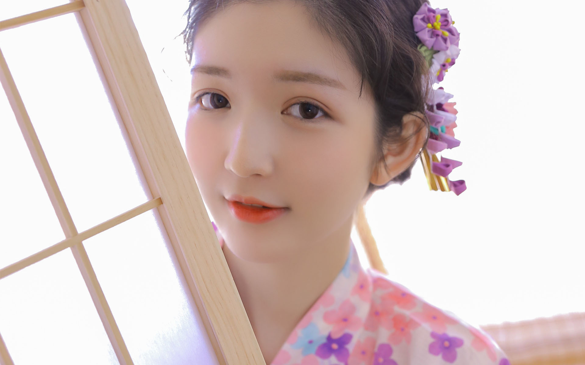 甜美和服美女