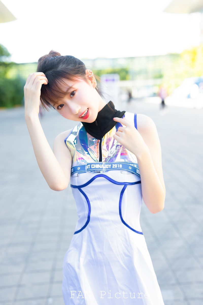 森森