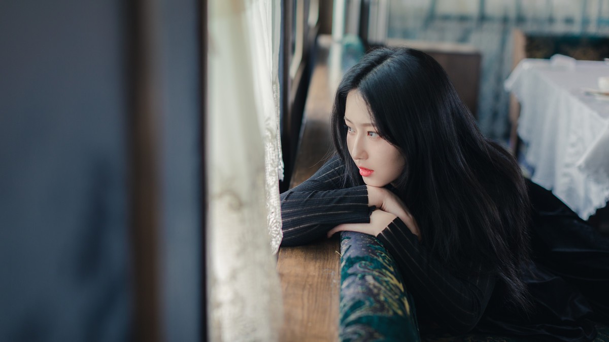 李泱—无声胜有声