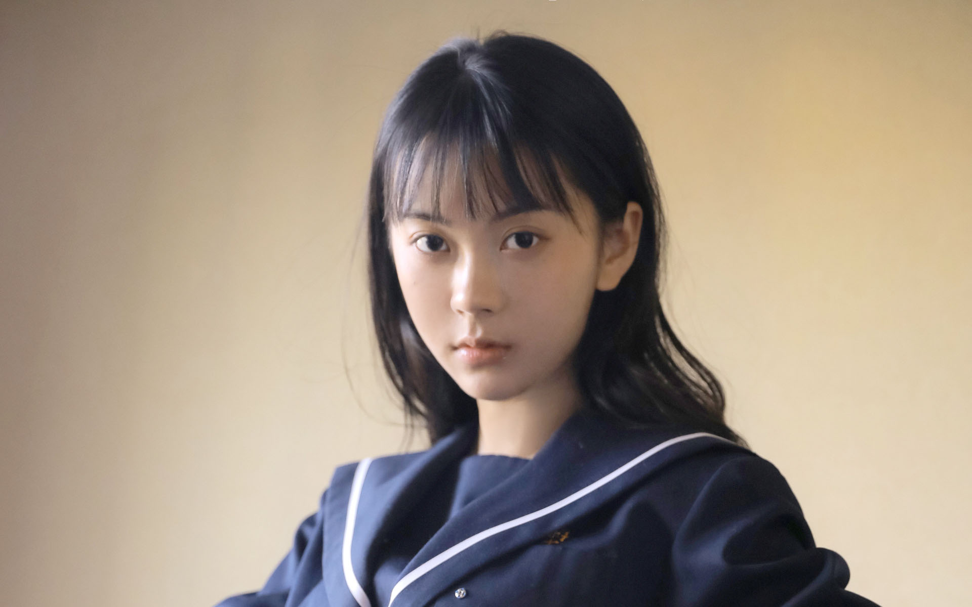 可爱制服美女学生妹