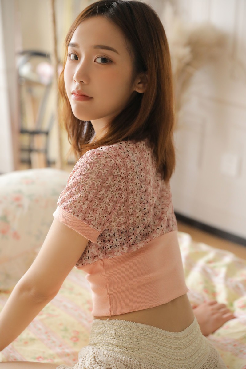 胡里