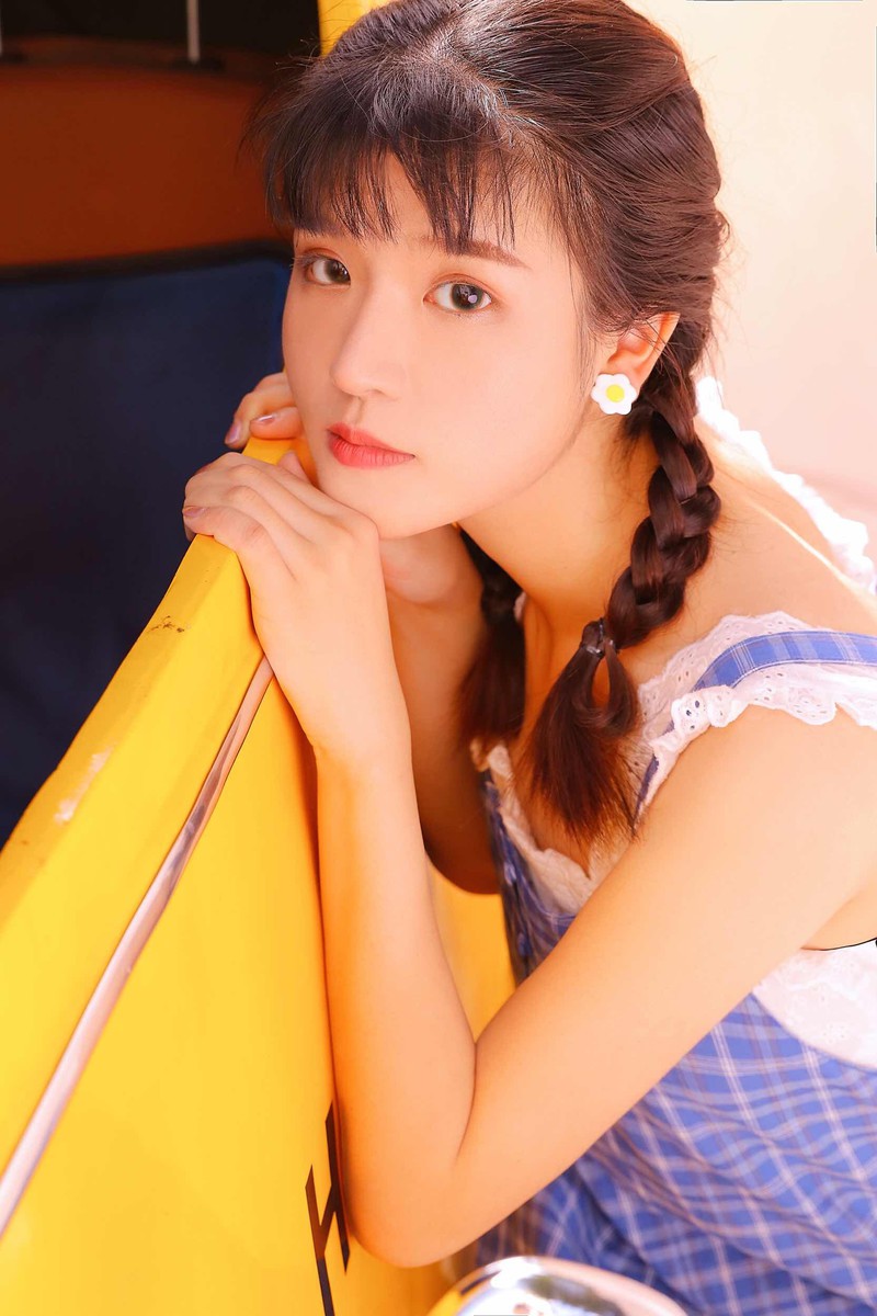 banana—黄色汽车