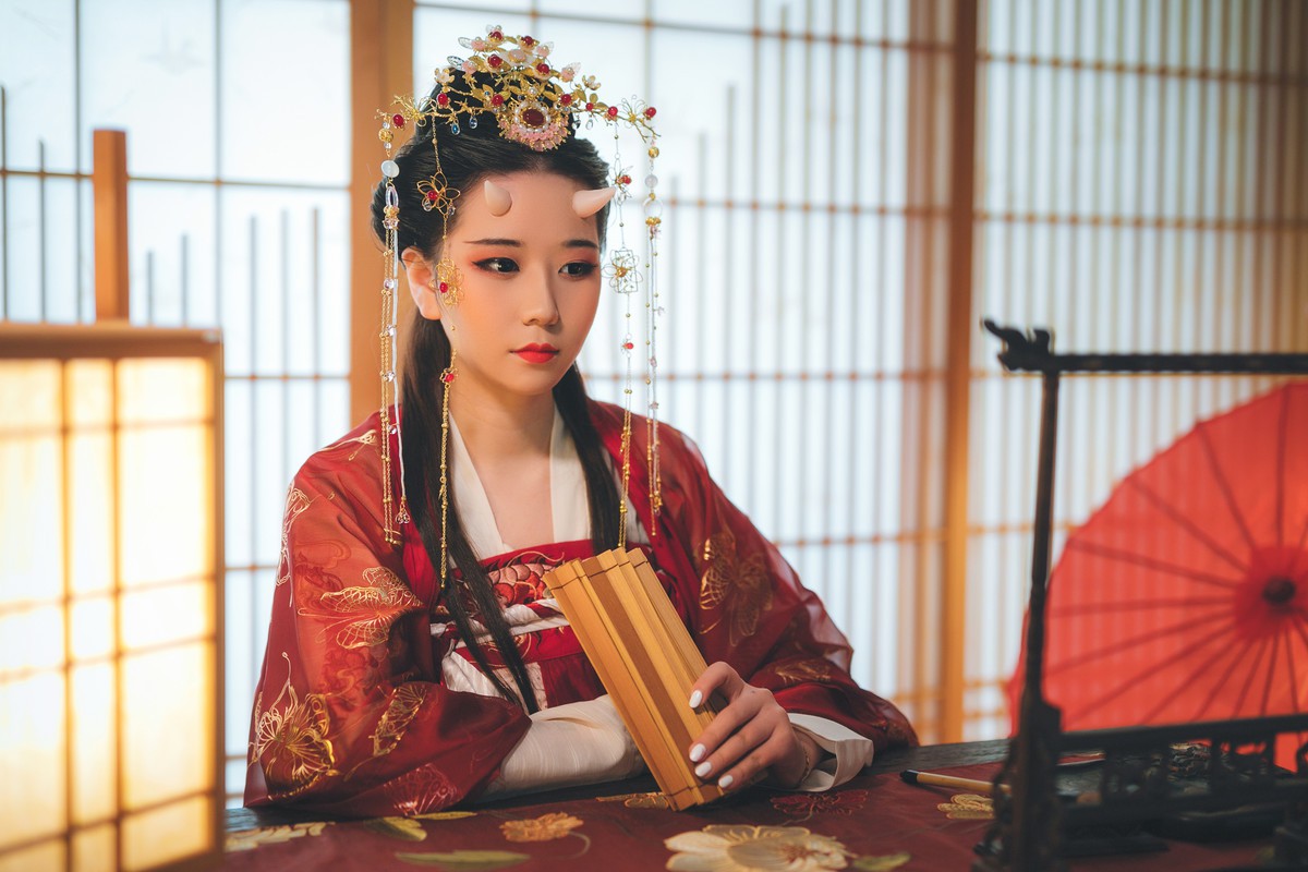 可乐—枯叶落，愁难拓