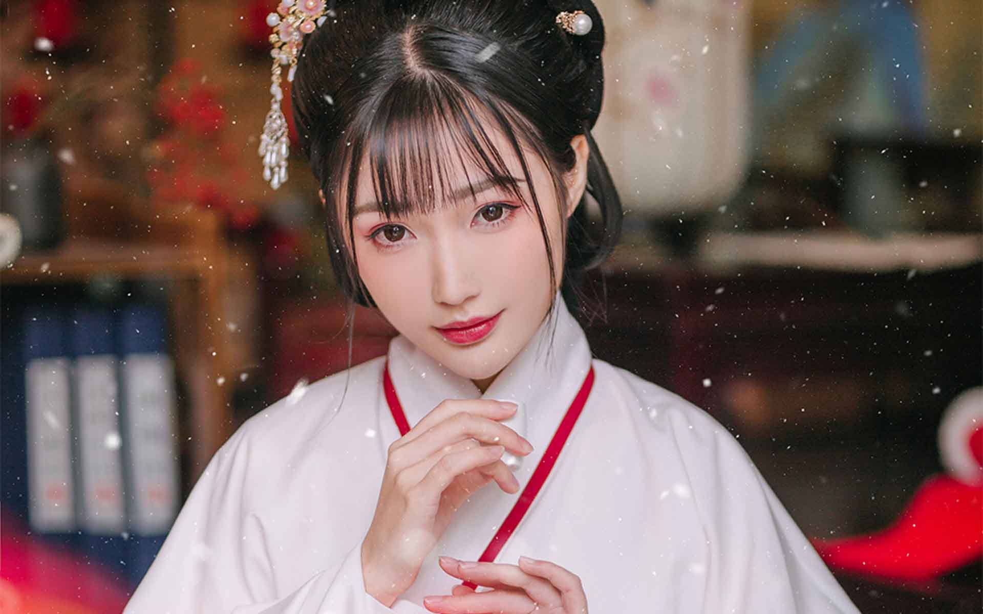 古装美女雪中意境