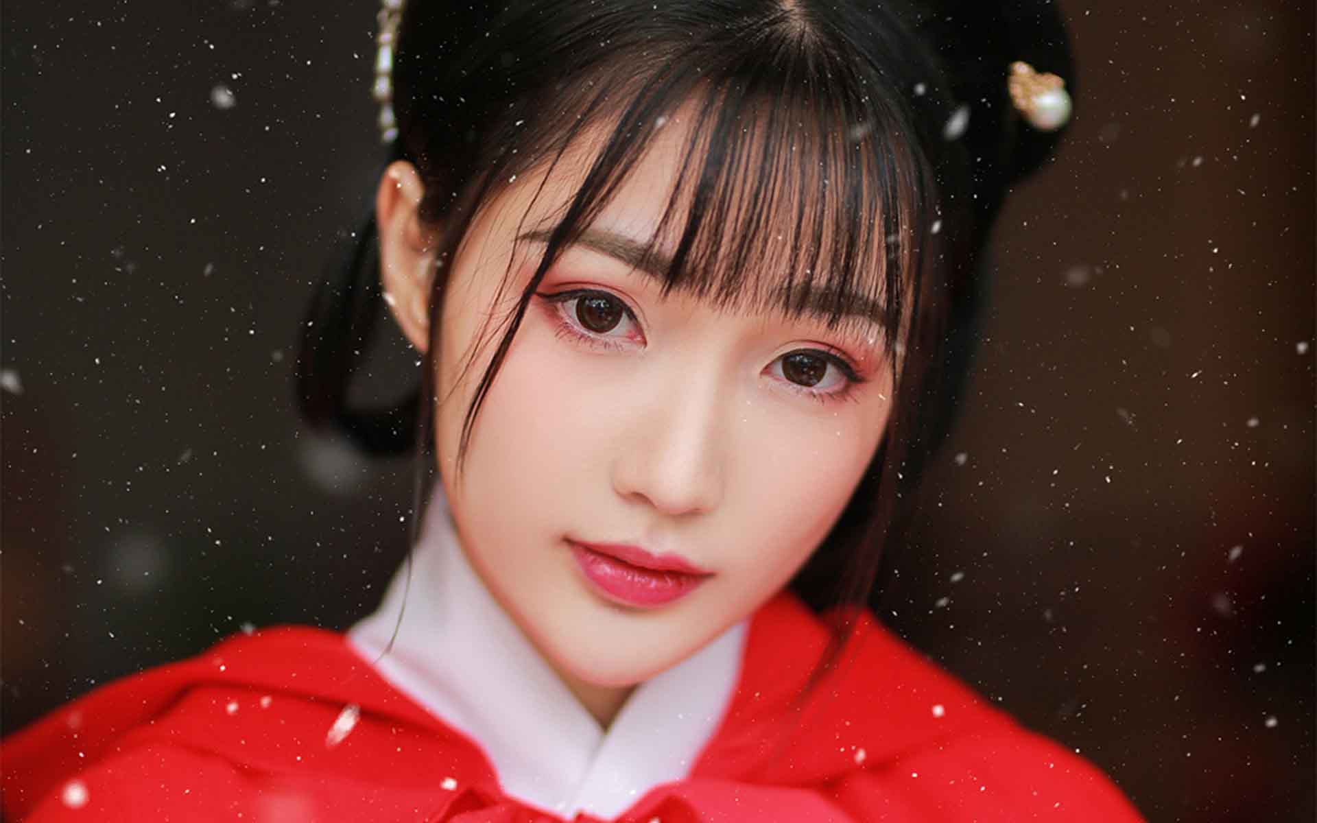 古装美女雪中意境